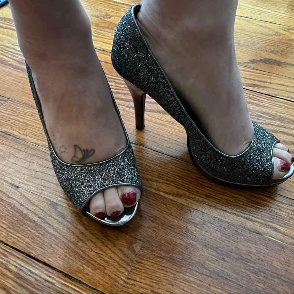 Sparkle heels - size 7.5 - original box